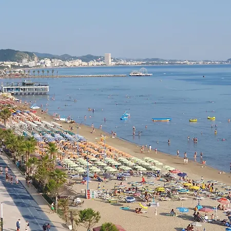 فندق Split Rooftop 3*